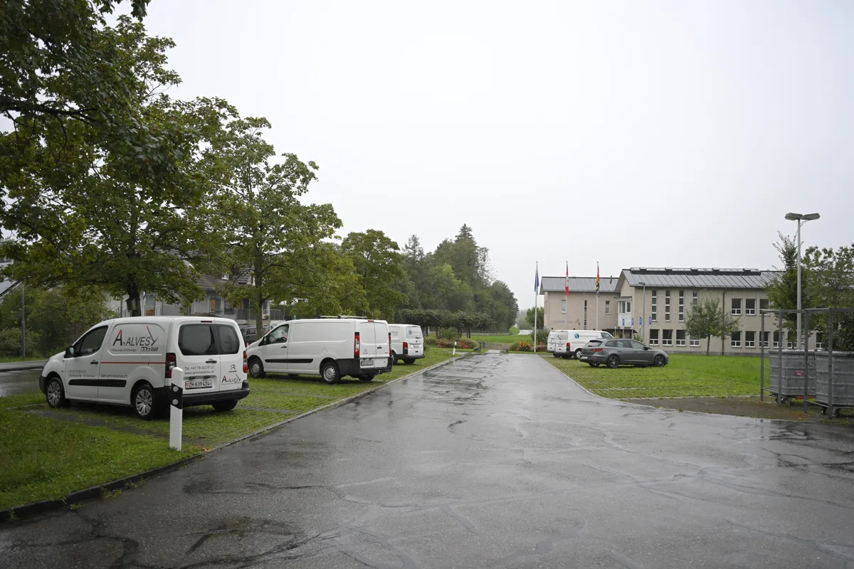 Parkplätze in Bubikon.